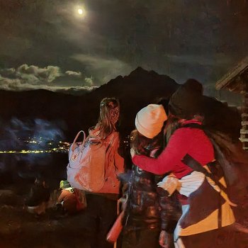 Nightwalk – Ostermarsch der Firmlinge vom Dekanat Wipptal/ Stubai ins Nachbardekanat Wilten-Land