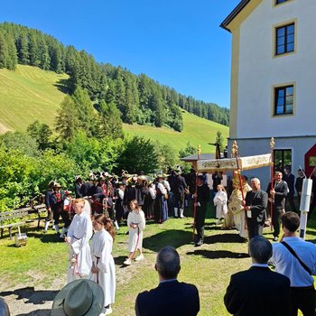Herz-Jesu-Prozession in Vinaders
