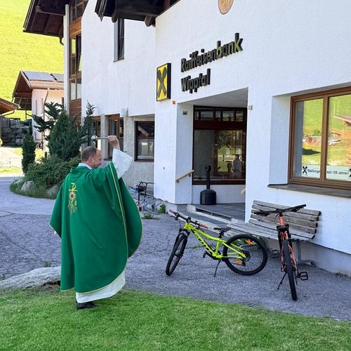 26 Fahrzeugsegnung2
